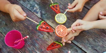 Nadmiar cukru w diecie dzieci a jelita