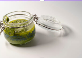 Pesto z pokrzywy – zdrowy smak wiosny